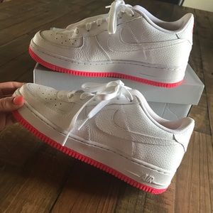 Nike Air Force 1 hot pink soles size 8.5 youth 7